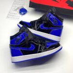 کفش نایک ایر جردن وان ساقدار ورنی پتنت رویال آبی مشکی  Nike Air Jordan 1 High OG Patent Royal Blue Black