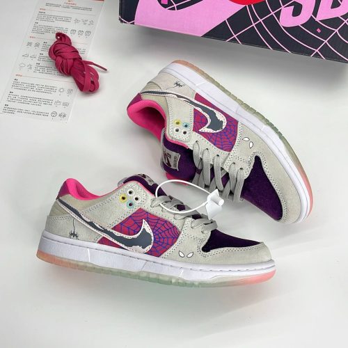 photo_30_2025-05-13_03-44-12-500x500-1 کفش نایک اس بی دانک لو اسپایدر من Nike SB Dunk Low Spiderman