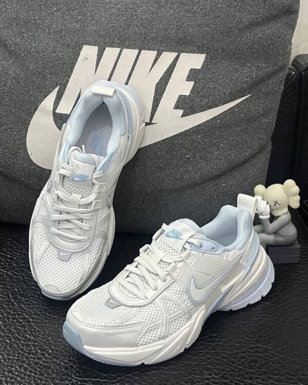 photo_3_2025-08-14_09-06-24 کفش نایک وی تو کی آبی سفید Nike V2K Blue White
