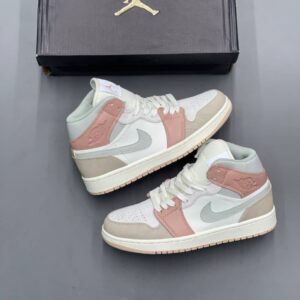photo_3_2025-10-20_22-11-30 کفش نایک ایر جردن وان ساقدار پاستیلی Nike Air Jordan 1 High Pastel