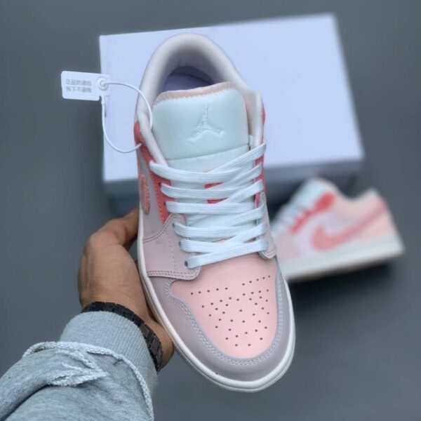 photo_3_2025-10-23_17-32-28 کفش نایک جردن وان صورتی Nike Air Jordan 1 Pink