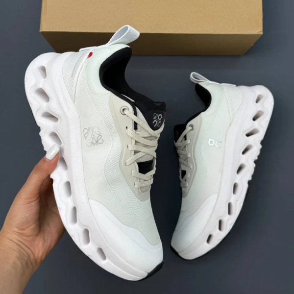 q89b18yq کفش آن رانینگ QC Loewe Cloudtilt سفید On Running QC Loewe Cloudtilt White