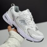 نیو بالانس 530 سفید نقره‌ای  New Balance 530 White Silver