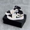 IMG_4397-scaled-1 کفش نایک ایر جردن وان ساقدار کرم مشکی Nike Air Jordan 1 High Cream Black