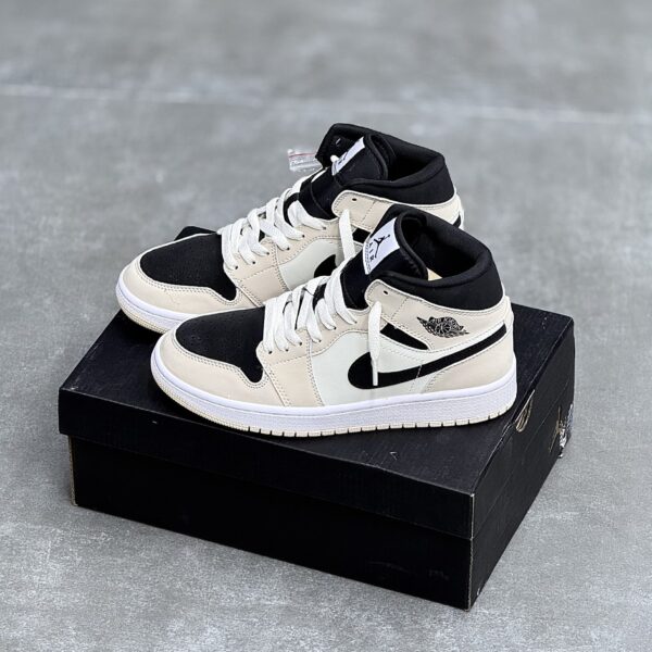 IMG_4397-scaled-1 کفش نایک ایر جردن وان ساقدار کرم مشکی Nike Air Jordan 1 High Cream Black