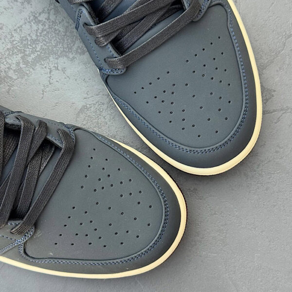 IMG_8549 کفش نایک ایر جردن وان لو گلف میدنایت نیوی Nike Air Jordan 1 Low Golf Midnight Navy