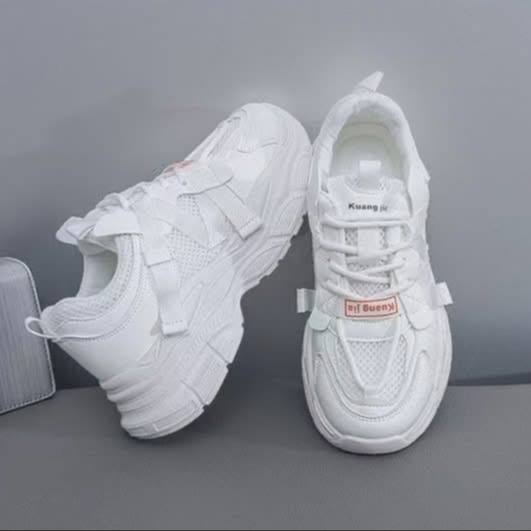 photo_1_2026-08-06_21-17-47 کتونی اسپرت لژدار طبی زنانه مافیایی تمام سفید Women’s Mafia Style White Sneakers
