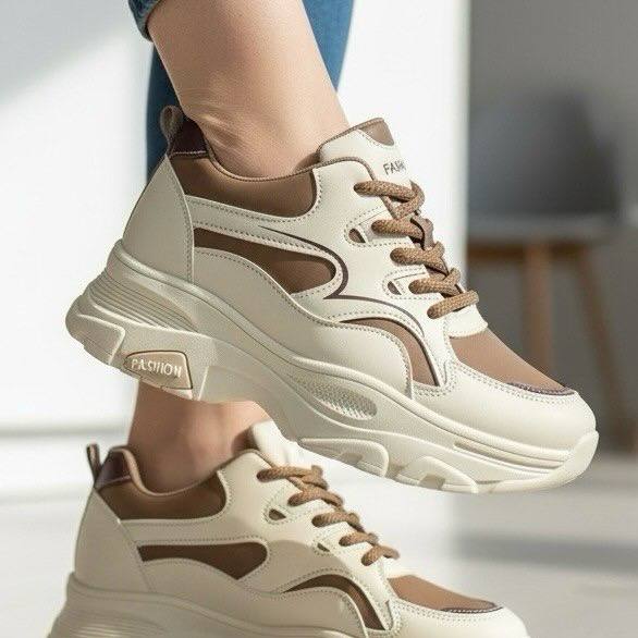 photo_1_2026-08-09_23-06-36 کتونی اسپرت لژدار طبی مدل پرنده ترند 2026 کرم قهوهای Women’s Bird Style Platform Orthopedic Trend 2026 Cream Brown Sneakers