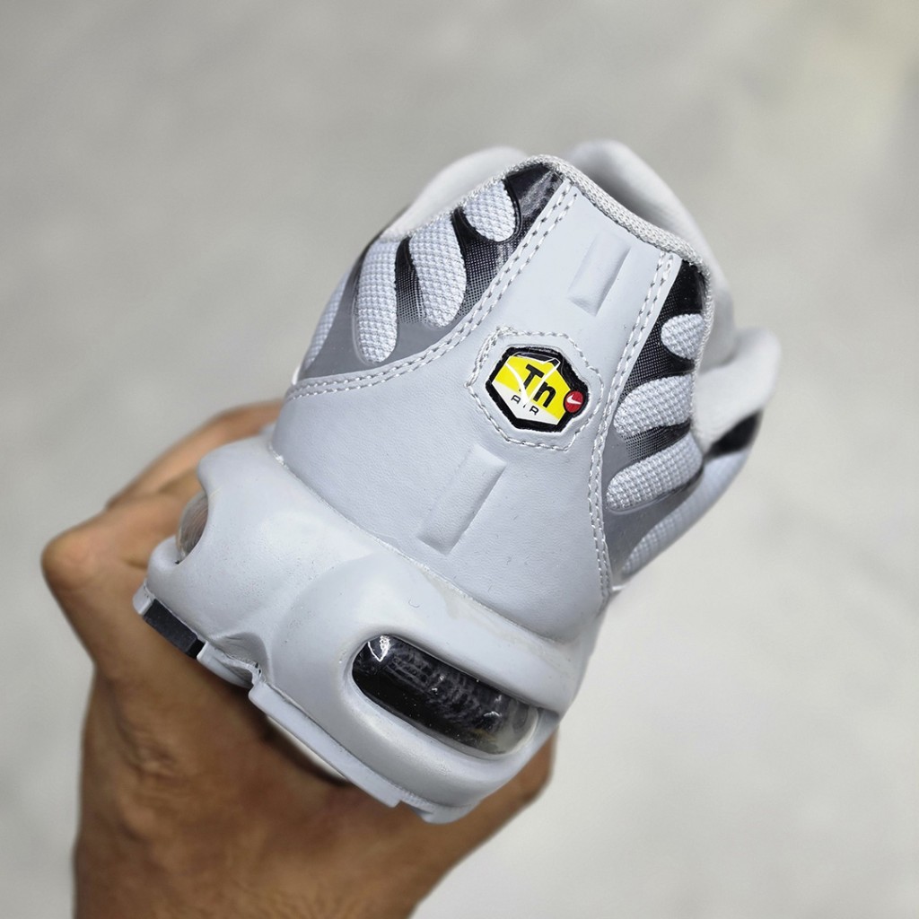 20170469 نایک تی ان ایرمکس پلاس طوسی Nike TN Air Max Plus
