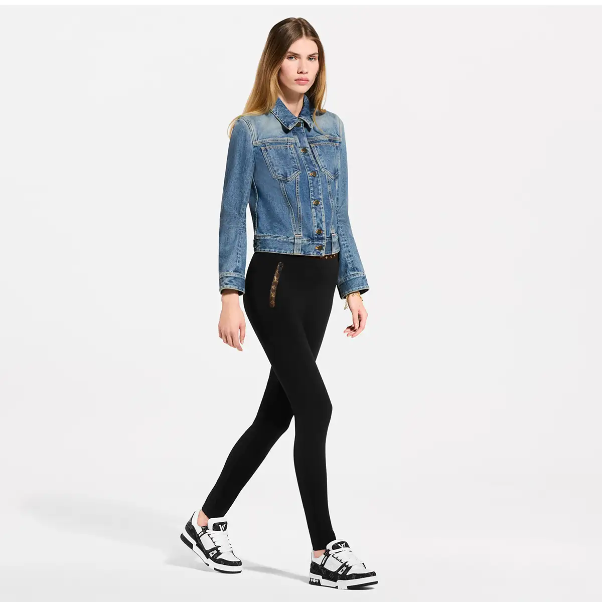 کتونی لوئی ویتون سفید مشکی-Louis Vuitton Trainer