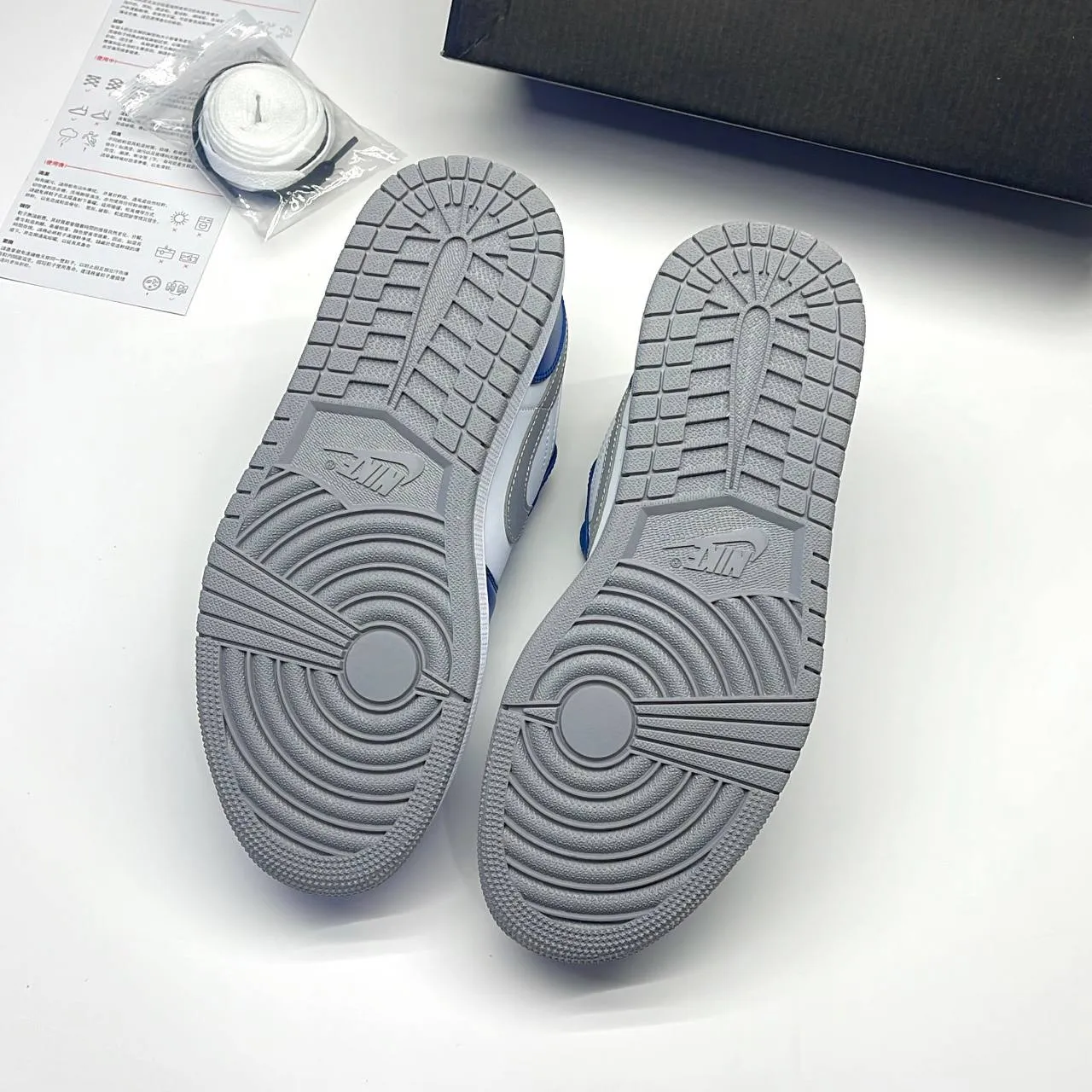 b2836f3909298a96a3408108d835e955 کتونی ایرجردن آبی 1- Air Jordan 1 low True Blue