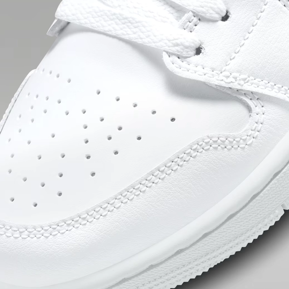 d0be4dfb09bcdad434ac9343dc9a48ee جردن 1 لو - JORDAN 1 LOW