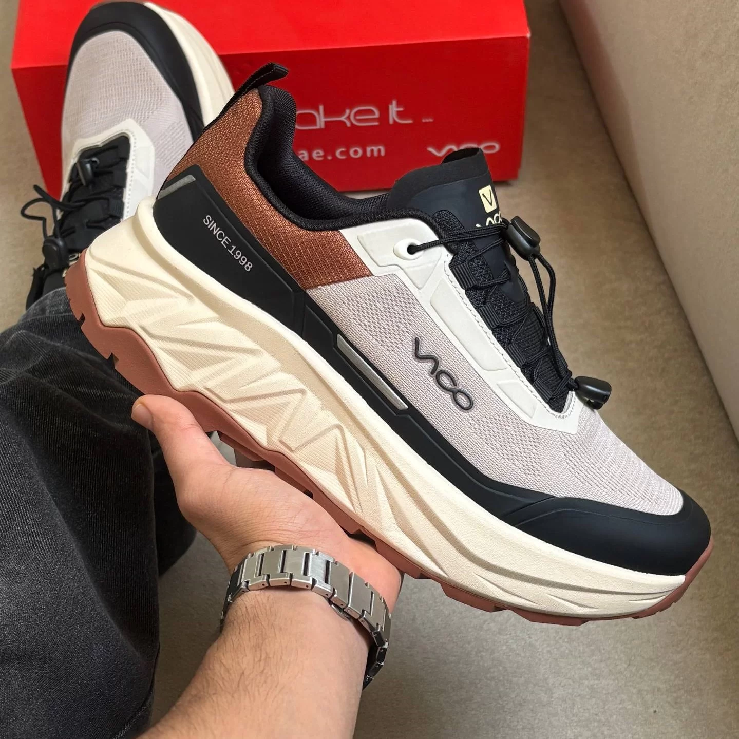 کفش-کتونی-رانینگ-مردانه-لژدار-ویکو-Mens-Vico-Running-1557-cream-brown-1-2 کفش رانینگ لژدار ویکو