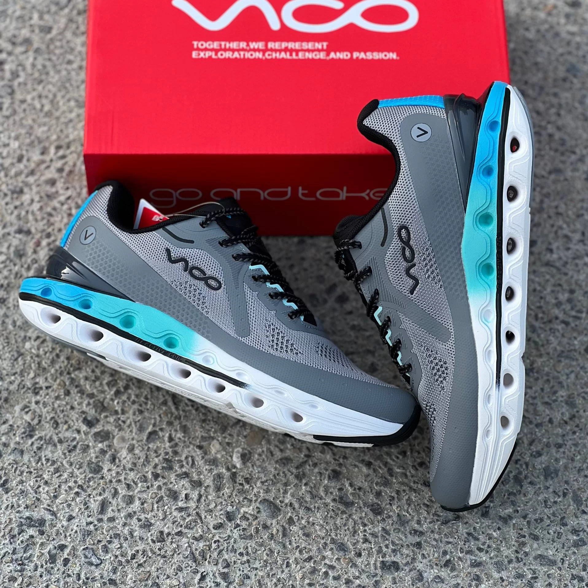 کفش-کتونی-رانینگ-مردانه2-ری-اکتیو-کویل-ویکو-Mens-Vico-Reactive-Coil-Running-Shoes-1550-gray-blue-1 کفش رانینگ ویکو ری اکتیو کویل طوسی فیروزهای