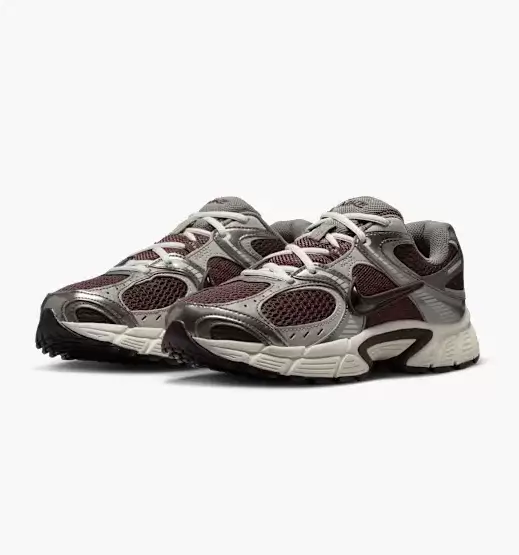 کتونی نایک v5k قهوه ای- Nike v5k RNR