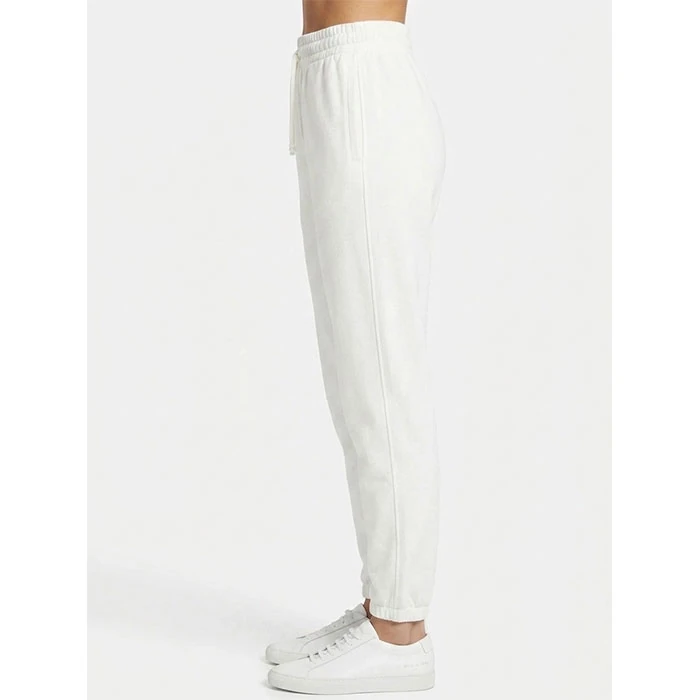 Original-slash-with-fluffy-inside-unisex-womens-mens-white-color-HM-brand-Swedish-standard-fit-code-109-3 اسلش اورجینال داخل کرکی یونیسکس ( زنانه ـ مردانه ) رنگ سفید برند H&M سوئدی تنخوری استاندارد کد 109