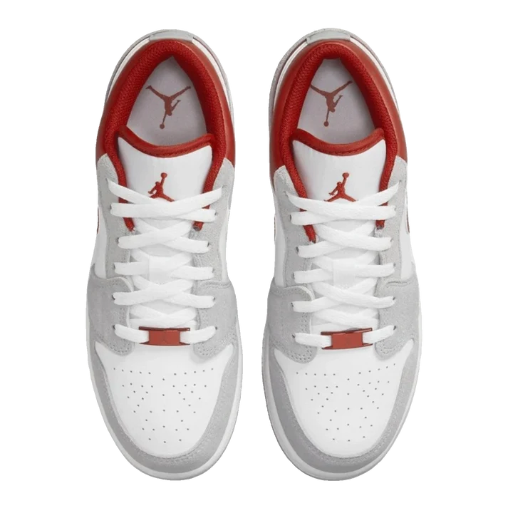 d8c02b1f5a1d5fc5e9ed5f6af4289de2 کتونی نایک ایر جردن ۱ لو طوسی قرمز -Nike Jordan 1