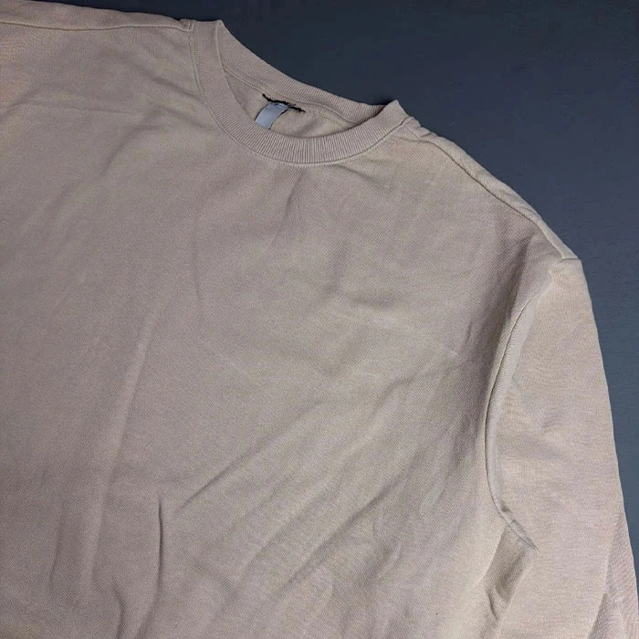 hm-mens-shorts-cream-fairly-loose-fit-code-55-2-1 دورس داخل کرکی اورجینال مردانه رنگ کرمی برند H&M سوئدی قواره نسبتا آزاد کد 55