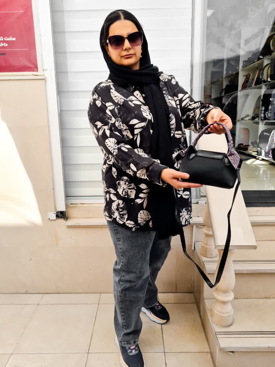 کیف دوشی روژنا