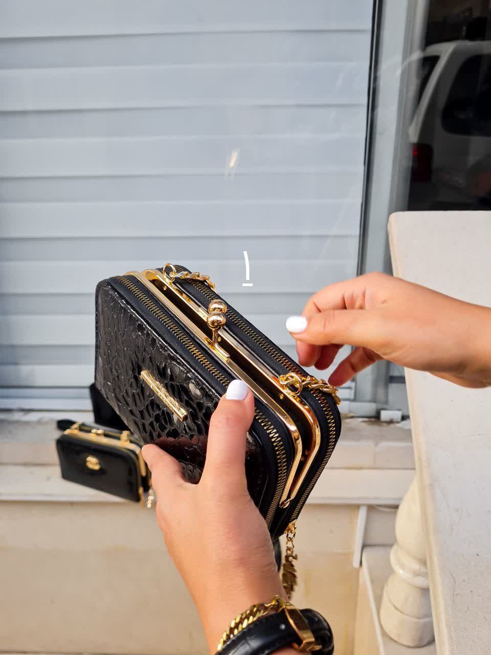 کیف دوشی زنانه زانا