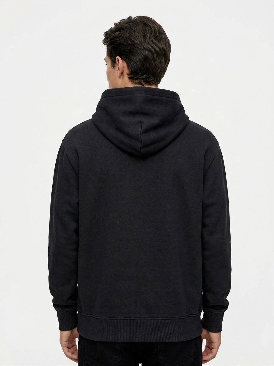 هودی مردانه Pull&Bear مشکی طرح‌دار | کد 156