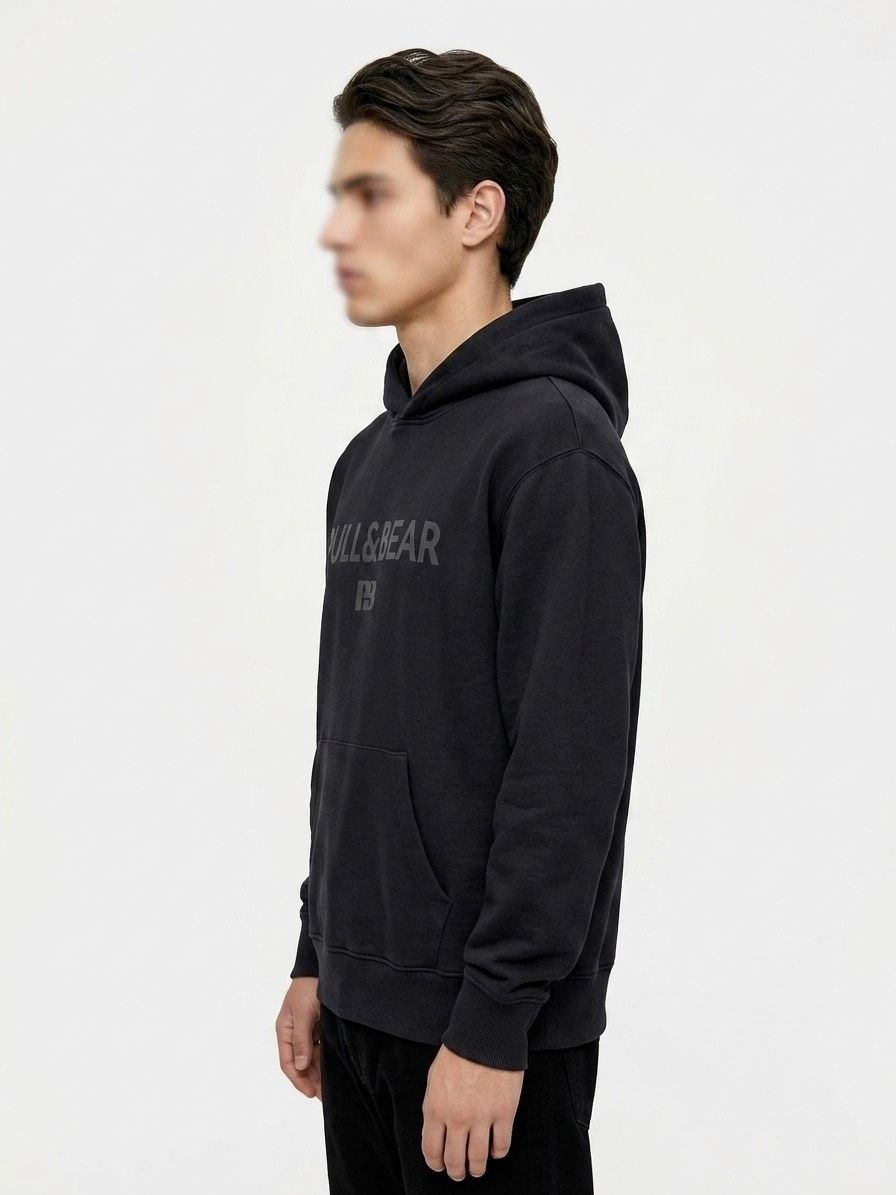 هودی مردانه Pull&Bear مشکی طرح‌دار | کد 156