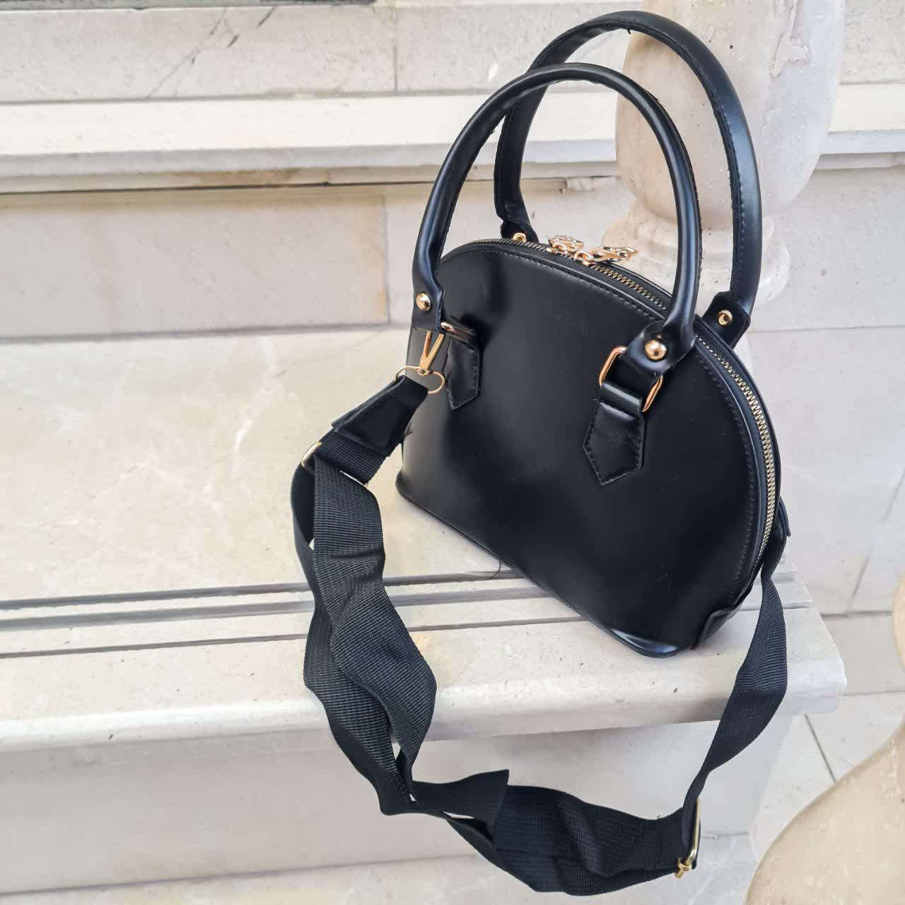کیف زنانه دستی ایوانا