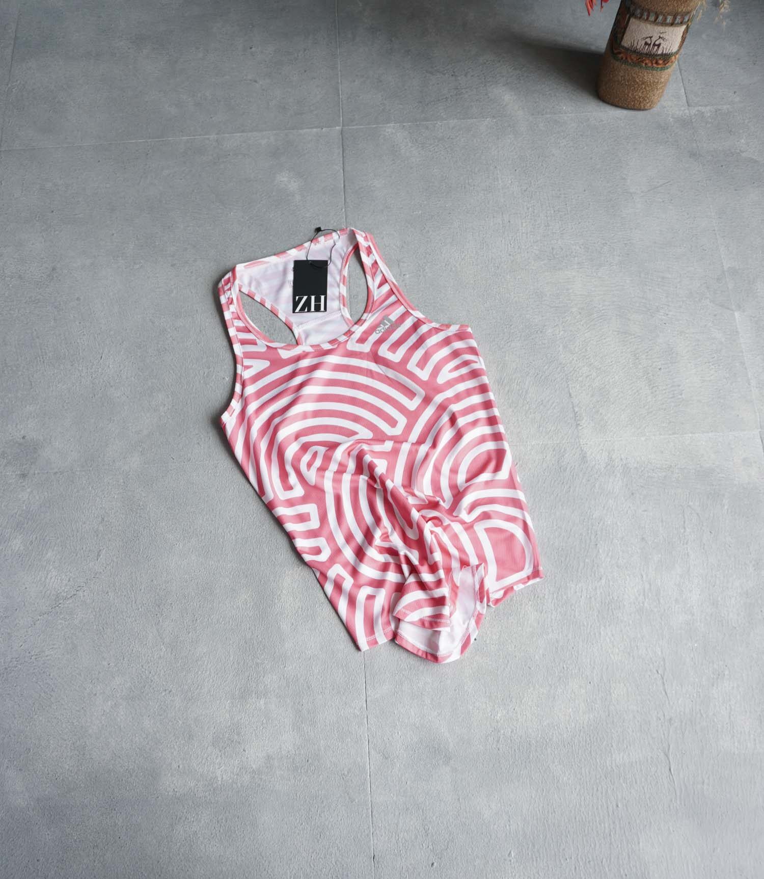 تاپ ورزشی زنانه Adidas