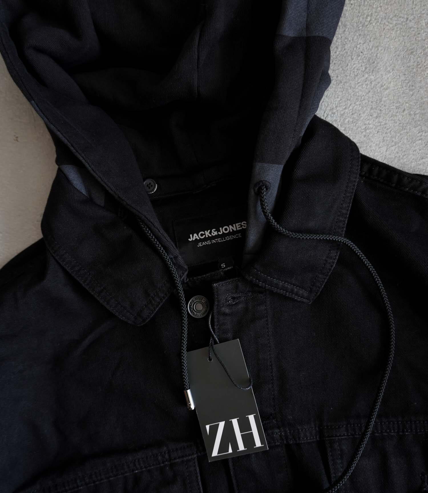 product-52389-DSC09483 جکت جین کلاه دار مشکیJack&Jones