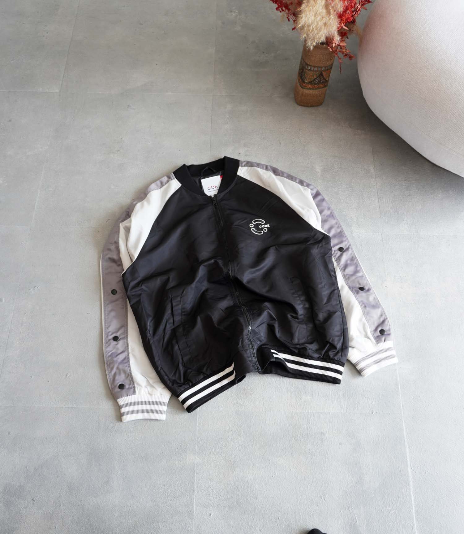 بامبر جکت مشکی آستین سفید Jack&Jones