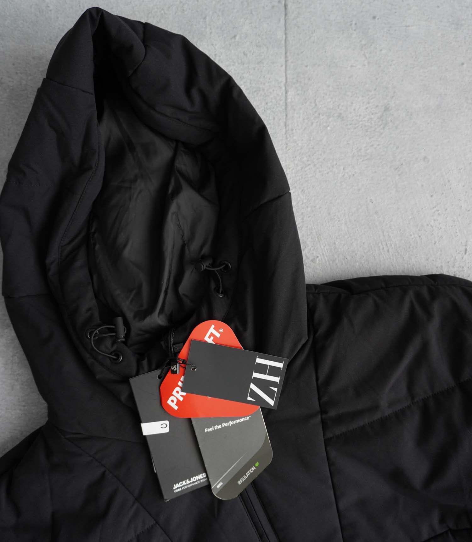 product-59959-17623283747035224 جکت حرفه ای کلاه دار مشکی Jack&Jones