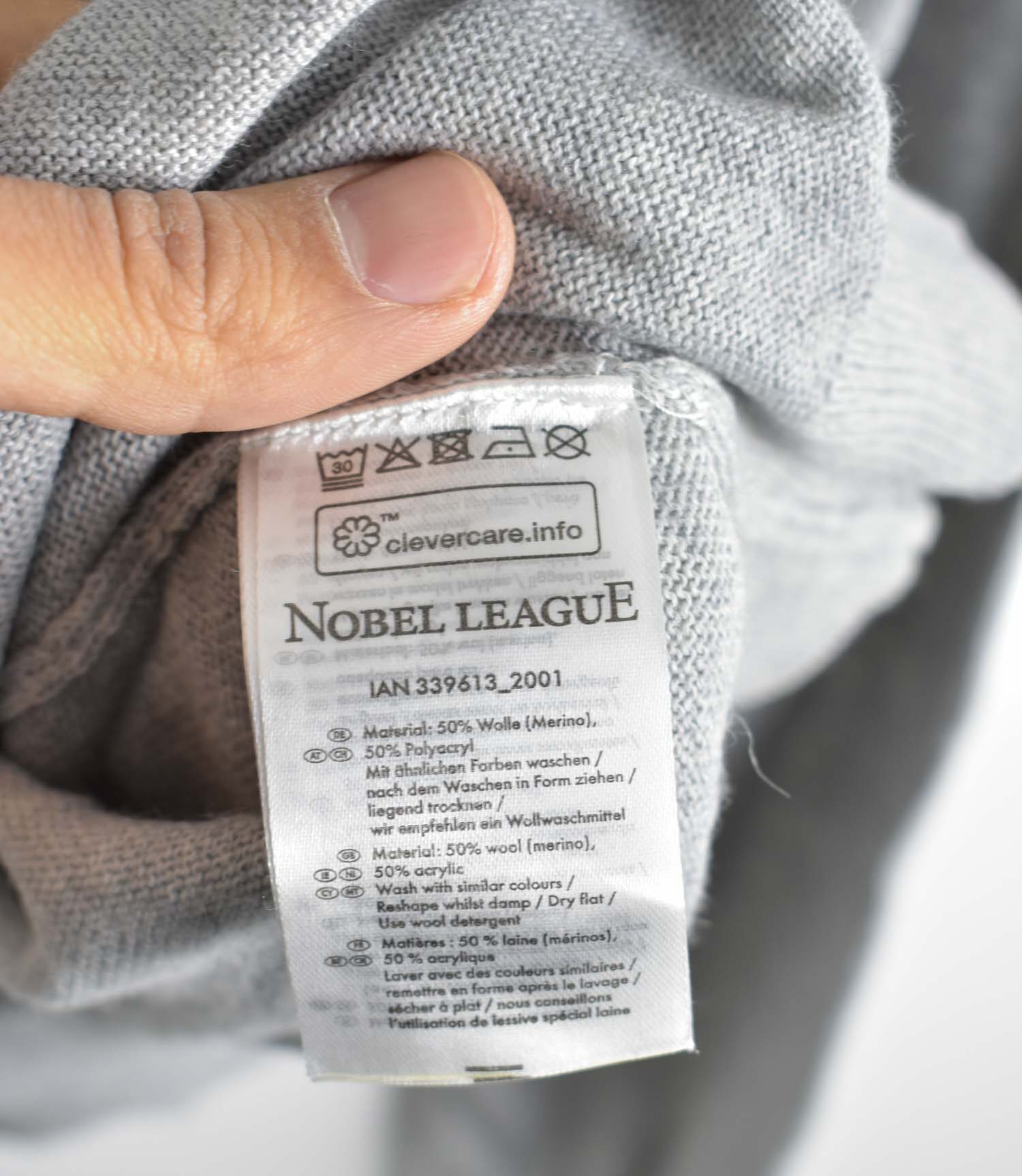 بافت ساده یقه گرد طوسب Nobel League