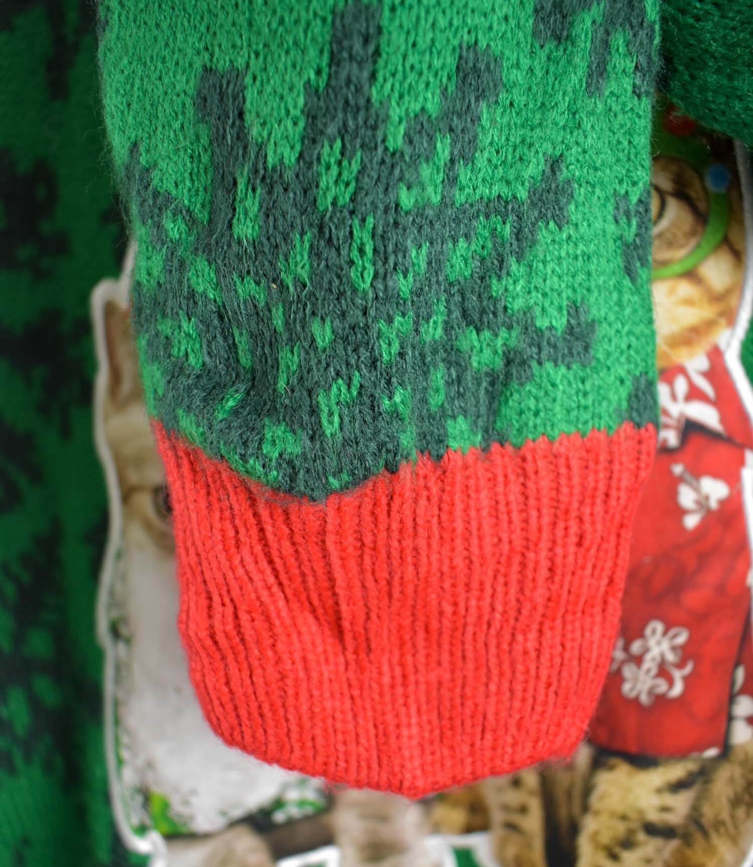 بافت کریسمسی Partysweater